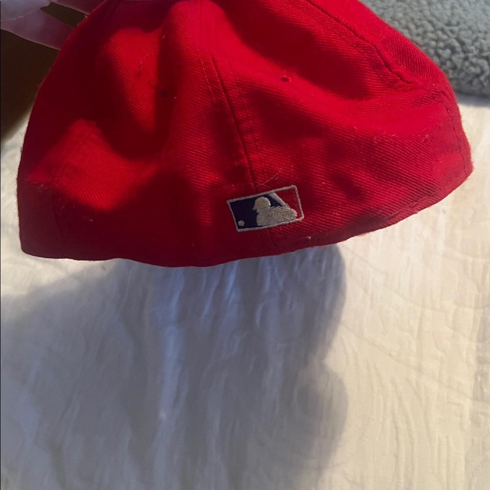 Vintage Cincinnati Reds hat - Picture 3 of 3
